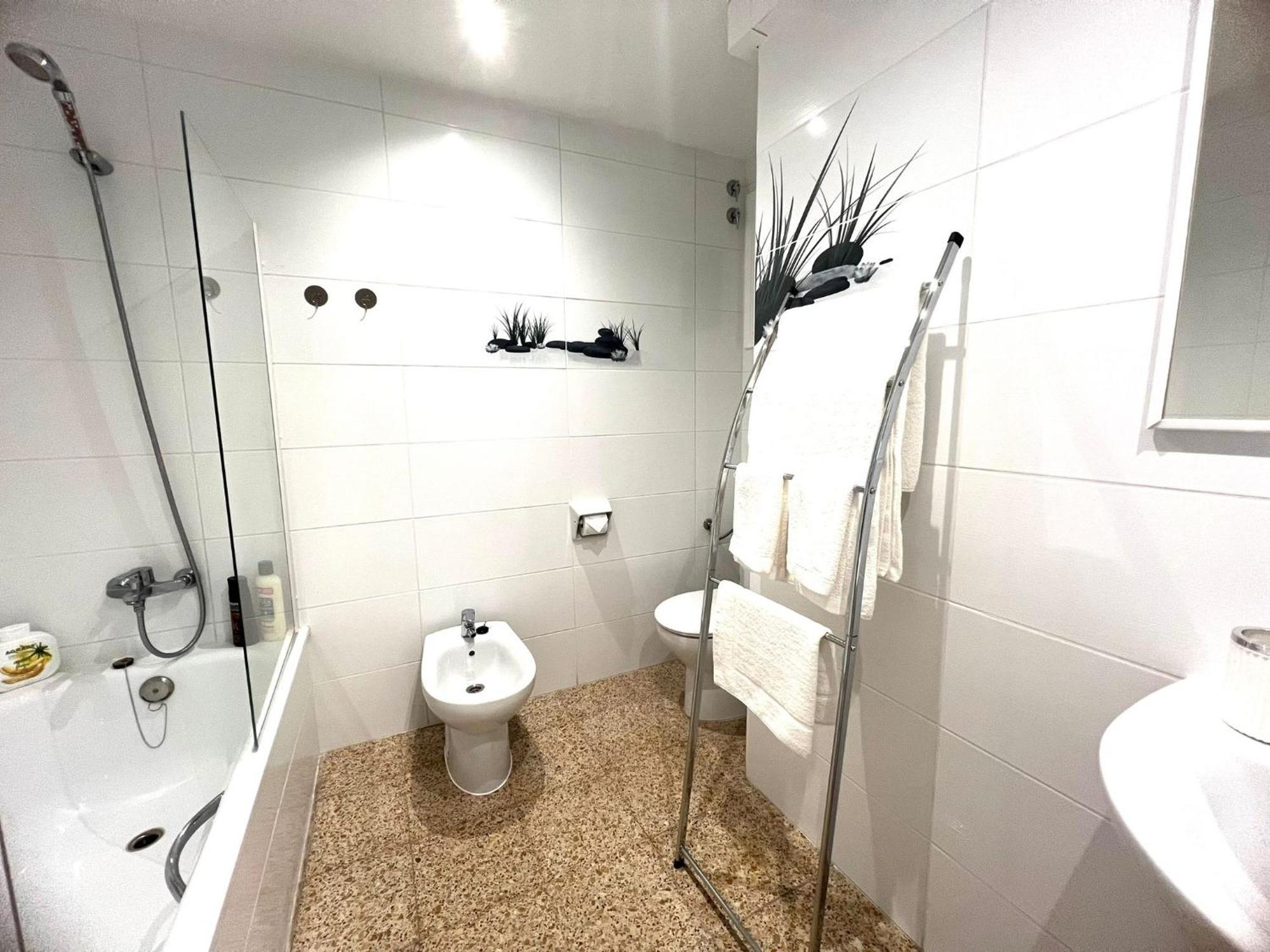 Escondite Central Con Terraza Compartida En La Azotea Ρόζες Εξωτερικό φωτογραφία
